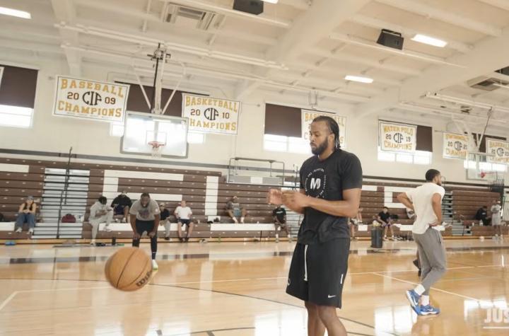 赛程安排-哈哈哈！追梦报假罚球数据干扰未能成功 穆迪绝杀罚球稳稳命中